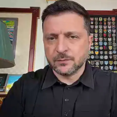 Zelensky discusses security with the USA