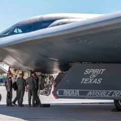 Нове бомбардування США: туалет і мікрохвильовка