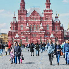 Молодёжь открывает вредный мир наркотиков