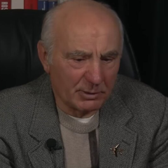 Former Antonov designer speaks at a press conference
