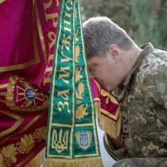 Zelensky awarded two brigades