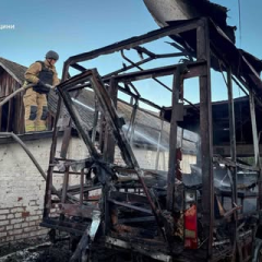 Обстріл у Недригайлівській громаді Сумщини: постраждали мати з дитиною, пожежу ліквідували