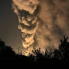 Безпілотники атакують місто Сальськ в Росії