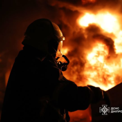 Photo of rescuers at the scene of hostilities