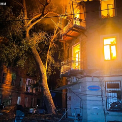 Полиция демонстрирует последствия атаки дронов