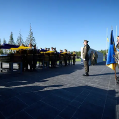 Открытие Национального военного кладбища