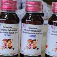 Діти страждають від комплікацій після прийому сиропу
