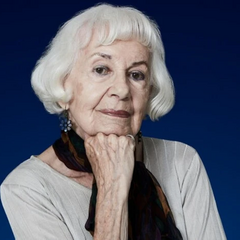 Старий пара Голокосту в клініці