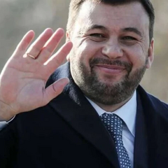 Окупанти грабують місцевих у Донецьку