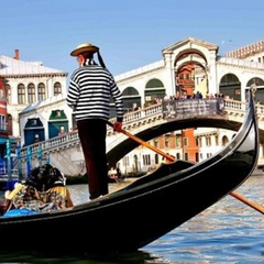 Венеція - місто каналів та путівників