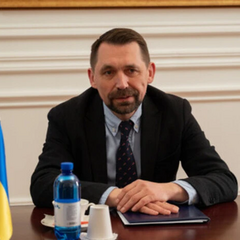 Остапенко не очистил Киево-Печерскую Лавру