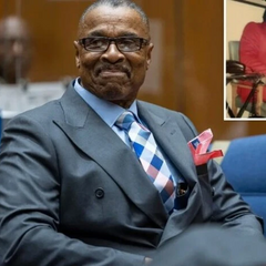 Чоловік з лицьовою татуюванням у в'язниці