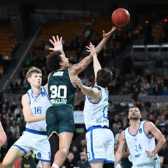 Баскетболіст Санон з України набрав 11 очок