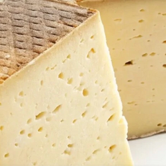 Сир з найдорожчим кілограмом: унікальна рецептура