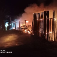 Автомобілі згоріли через удар БпЛА