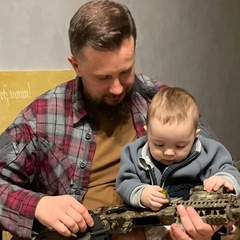 Білецький виховує сина