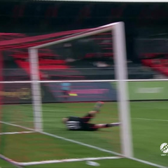 Головний момент матчу Кривбас - Верес