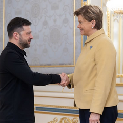 12 тисяч дронів для України