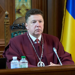 КСУ розглядає справу про звільнення з СІЗО для мобілізації