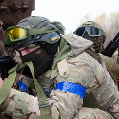 Военные Комунарка, 2014-2017: оккупанты