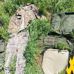 Група російських солдатів втікає з передових позицій під Херсоном