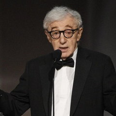 Вуді Аллен відкидає звинувачення України