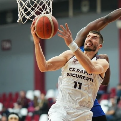 Ukrainian basketball players celebrate victory