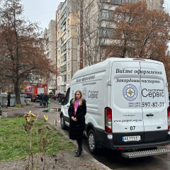 Мигранты работают рядом с обстрелом: предоставление документов