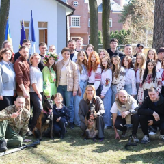 Spring concert for veterans in Pushcha-Vodytsia