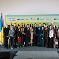 10 специалистов вернулись в Украину