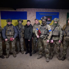 Паспорт Украины с печатью