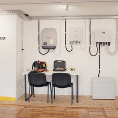 Студенти КПІ в лабораторії зеленої енергетики