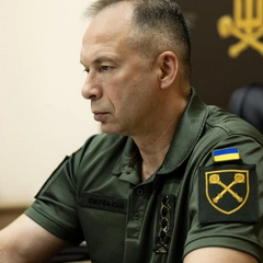 Обновленная базовая военная подготовка у Сирского
