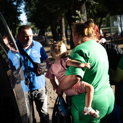 Евакуйовані українці отримують підтримку