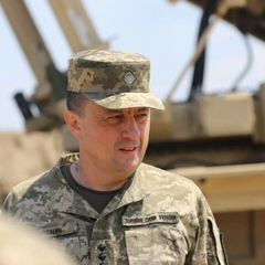 Дружина висловлює співчуття екс-командирові