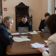 Зеленський відвідує Сербію під час війни