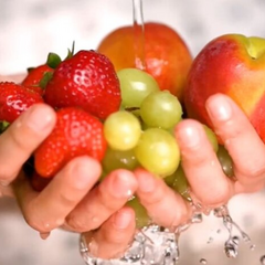 Заморозки портят урожай фруктов и ягод