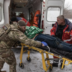 Парамедики под обстрелами в Дружковке