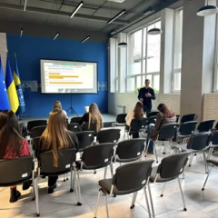 Discussion of the anti-corruption strategy