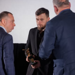 Спортсмены месяца: стрелок и тхэквондистка