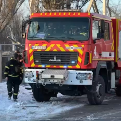 Запоріжжя, рятувальники гасять вогонь