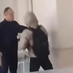 Драка ученика с учителем в школе