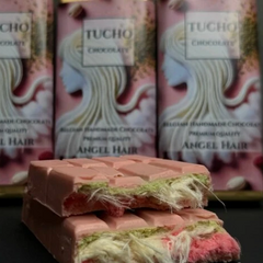 Дубайський шоколад - рожевий і волохатий