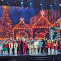 Новогодняя вечеринка для детей богатых украинцев