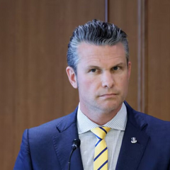 Пітьма у Середземному морі. Військові кораблі США