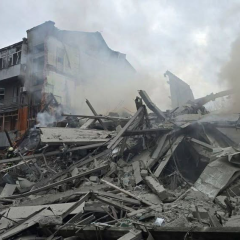 Поврежденный дом в Харькове