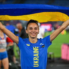 Українка Геращенко на п'єдесталі