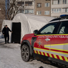 Киевляне получают помощь в пунктах