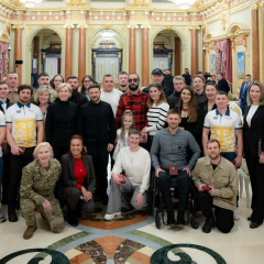 Зеленский награждает героев Invictus Games
