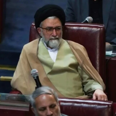 Strikes near the Strait of Hormuz: reaction to the elimination of Iranian minister